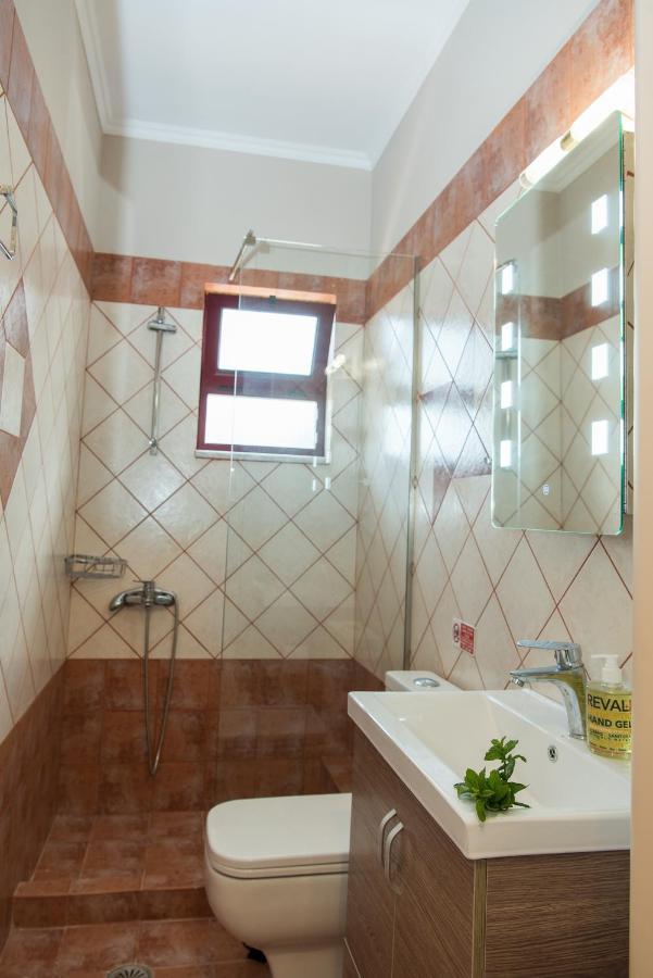 Akrotiri Sea View Suites Exterior photo