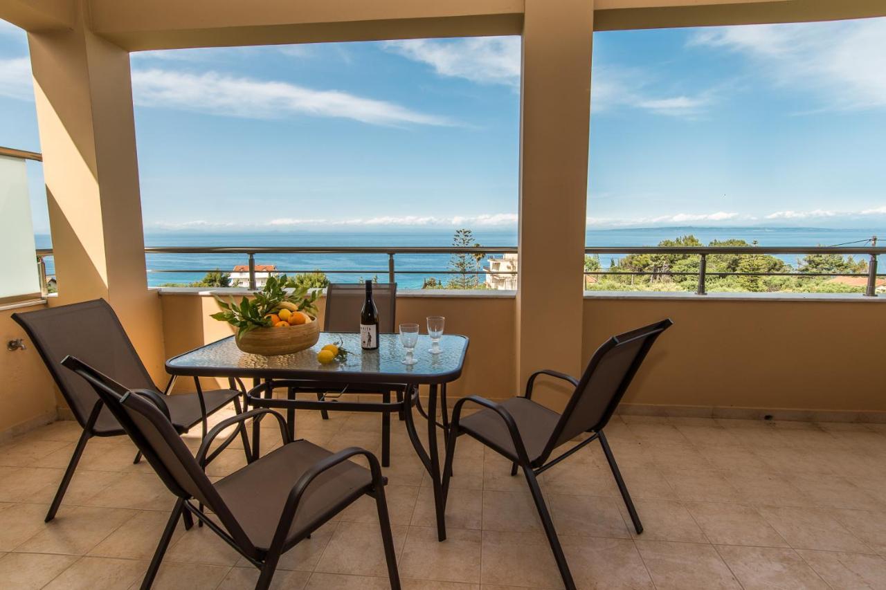 Akrotiri Sea View Suites Exterior photo
